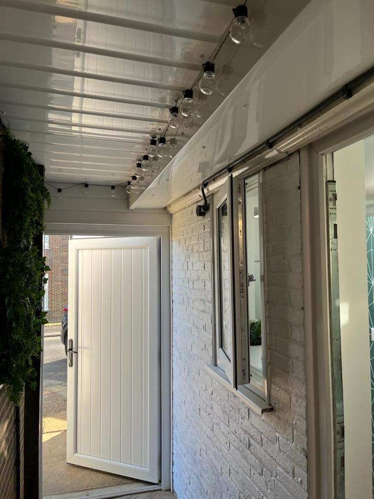 Central Ensuite Guest Unit With Ac And Free On-Street Parking Brighton Exteriör bild